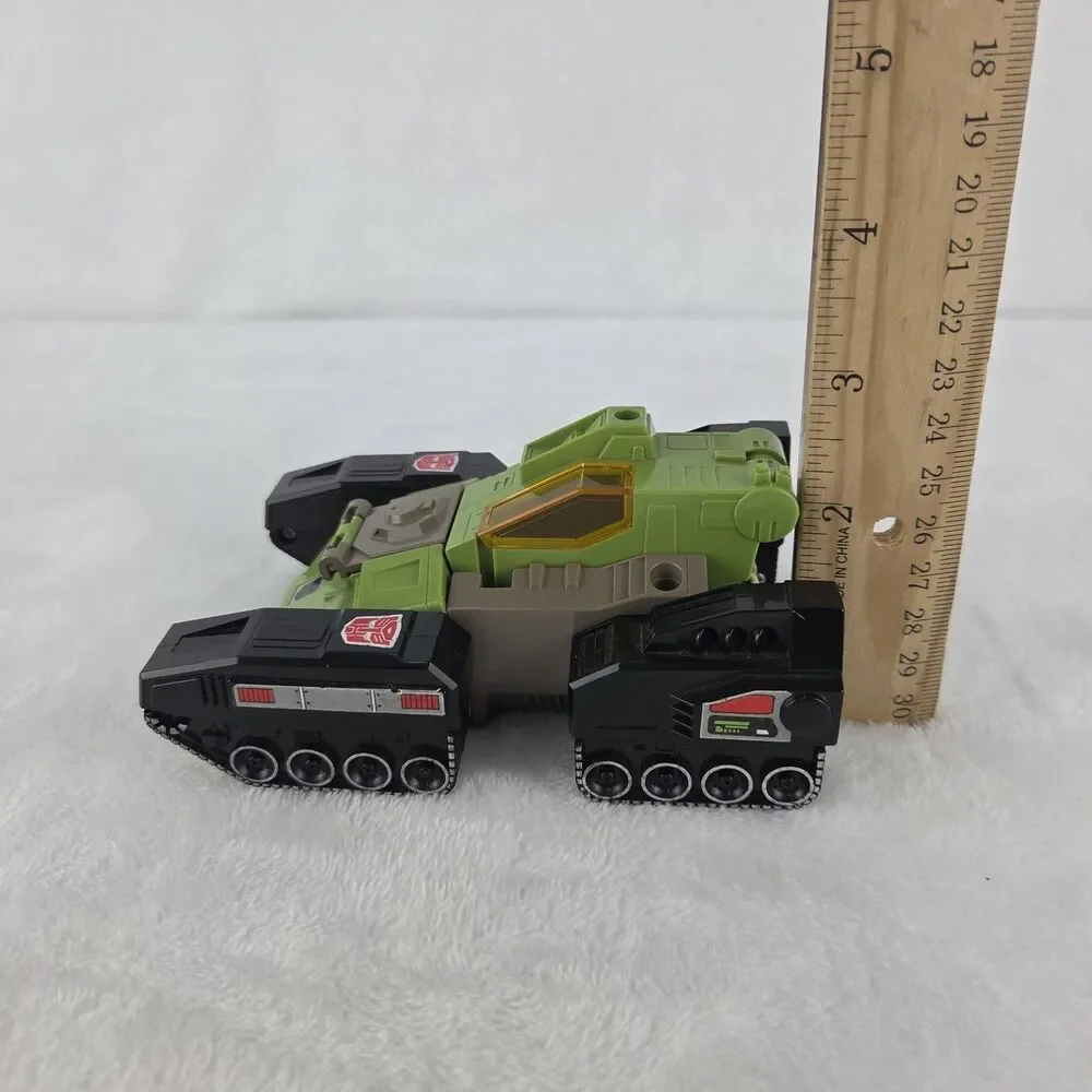 1987 G1 Transformers Headmaster Hardhead Tank Figure No Head No Accessories